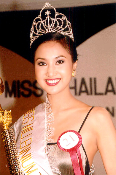 This picture was taken when she was crowned Miss Millennium Thailand 2000 (Miss Thailand International). Click on the picture or click 