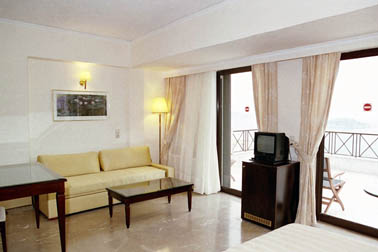 Room King Minos Hotel