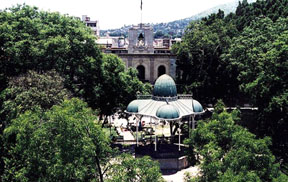 El Kiosco in the center of the Zcalo