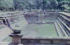 Anuradhapura, citernes