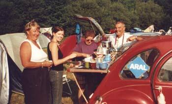 2CV Breakfast