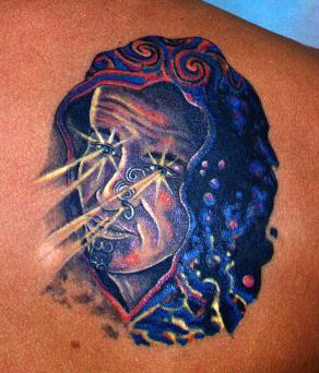 tattoo7.jpg (39652 bytes)