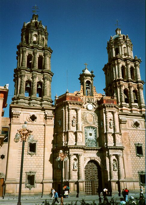 sanluis1.jpg (13320 bytes)