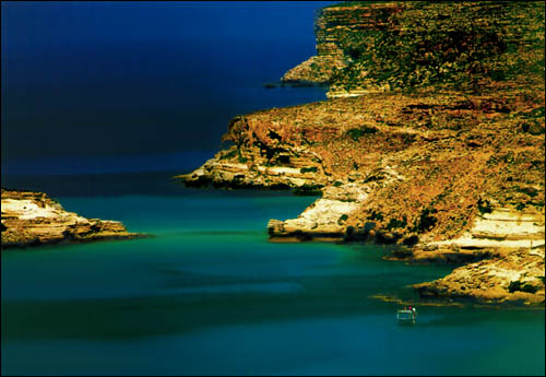 Spiaggia dell'isola dei conigli , in  LAMPEDUSA