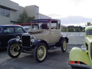 Plainridge Racecourse Classic Car Cruise