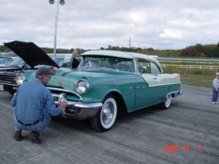 Plainridge Racecourse Classic Car Cruise