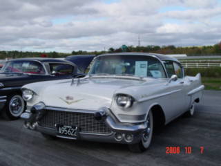 Plainridge Racecourse Classic Car Cruise