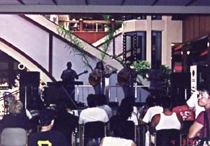 Center stage, Pearlridge Uptown