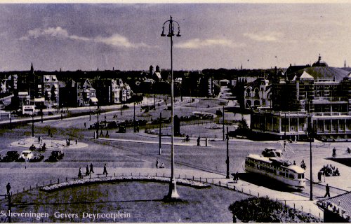 PCC-car op het Gevers Deynootplein, Scheveningen, Den Haag