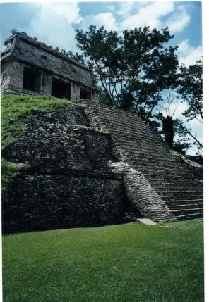 palenque2.jpg (121545 byte)