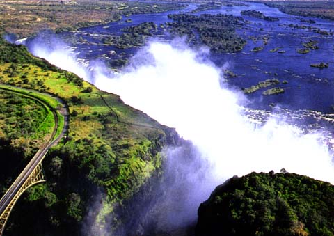 Victoria Falls (36k)