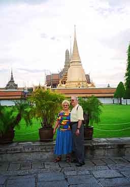 Wat Phra Kaew, Bangkok, Tajlanddia, Jacek and Joie Piwowarczyk, 2001