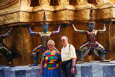 Wat Phra Kaew, Bangkok, Tajlanddia, Jacek and Joie Piwowarczyk, 2001