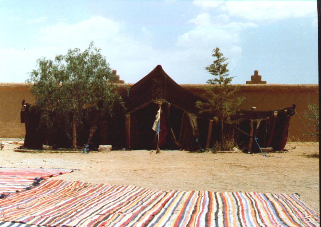 Berber tent at Boumalne Dades