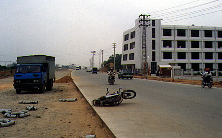 Moto dans la rue