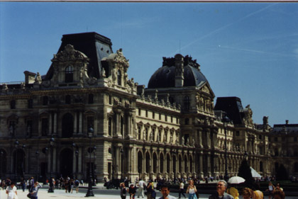 Louvre2