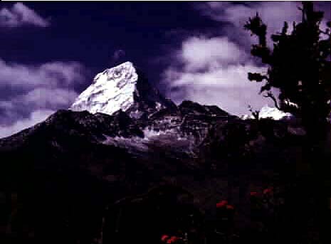 dhaULagiri