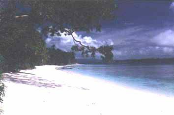 Sara Besar Island