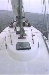 Fetchin' Ketch's clean foredeck