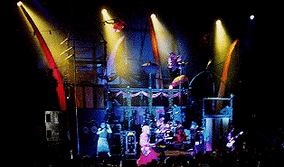 Jane's Addiction at the Universal Amphitheater  1997 muggles