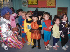 classroom before halloween parade99