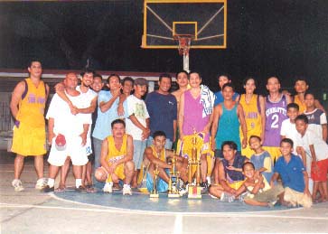 An Champion nan Best in Uniform Team san San Juan, Irosin sa Awarding Night sa Irosin Public Auditorium. 