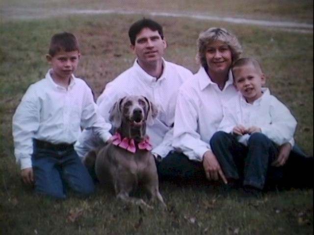 Family w/ Dog 2001a