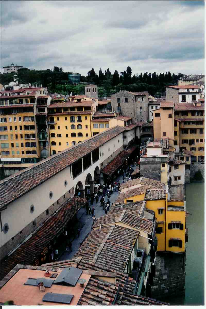 Firenze - a bridge behind our hotel