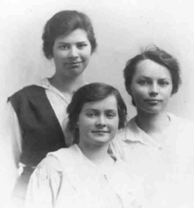 Hughes sisters