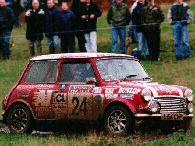 Mini17.jpg (77692 bytes)