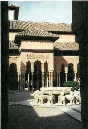 Patio de los Leones