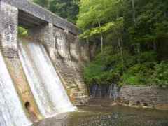 The dam at Standing Stone