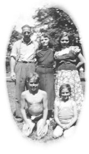 Edward & Gladys with Lucille, Buddy & Dolores