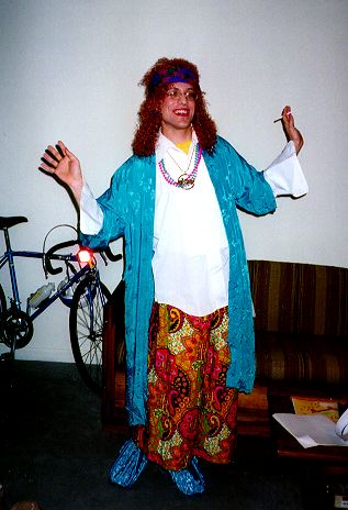 Edina Monsoon, Halloween 97