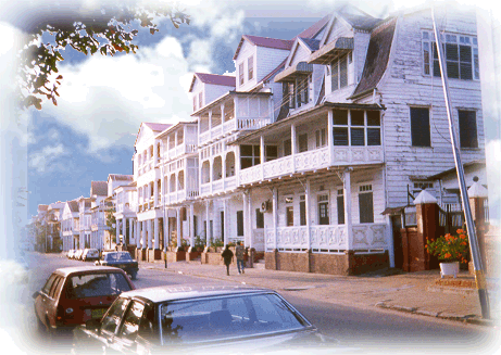 Riverside  at  Paramaribo  -  Suriname