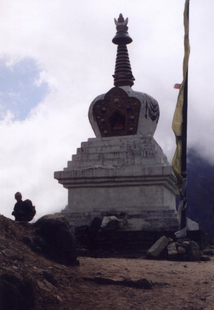 Chorten on trail above Namche Bazaar