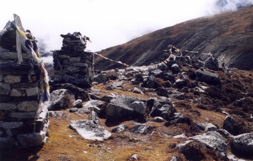 Memorials to Sherpas