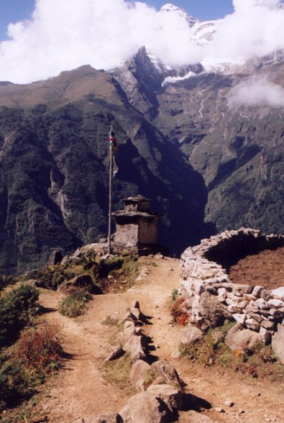 Chorten on the trail