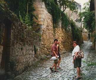 Dans une ruelle de St-Emilion