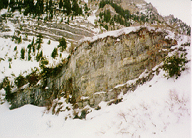 A cliff along the lower part of the trail