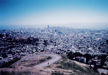 A view of San Francisco city from Twin Peaks