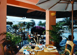 Segara Restaurant by the pool -  Katika Plaza Beach Hotel. GIF image 248x179 Decoded (bytes):38268 opening to JPEG image 447x322 pixels Decoded size(bytes):29098