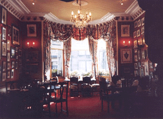 Pictures Restaurant. Jenny Grainger 11oct98 - GIF image 120H opening to JPEG image 585x430 pixels, Decoded size (Bytes):85471