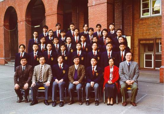 F.7 class photo