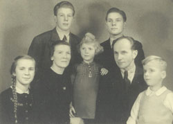 Wollenberg Family 31.12.1948